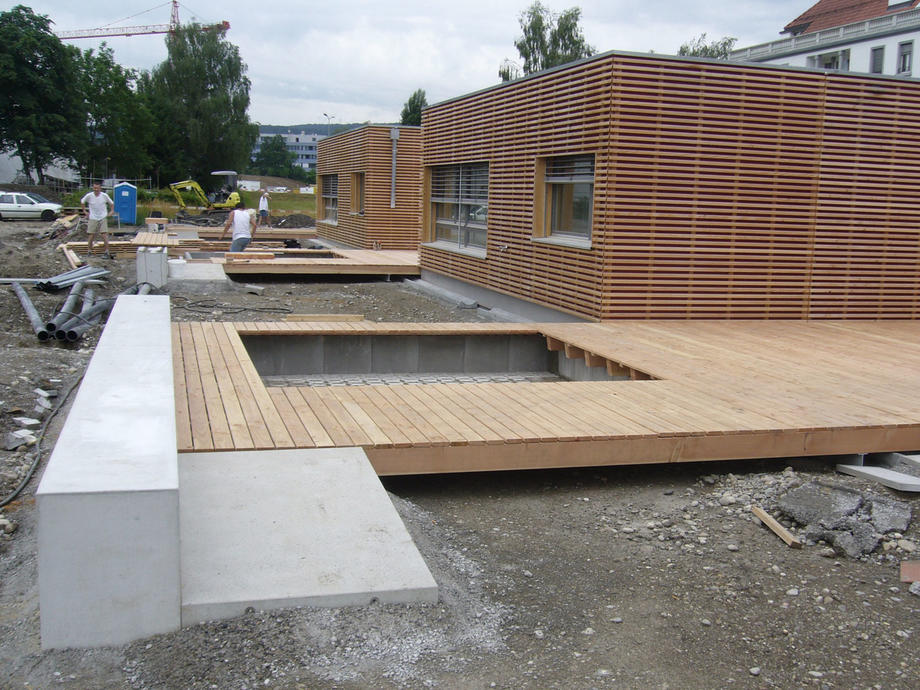 Aussenbereiche Kinderpavillon im Bau